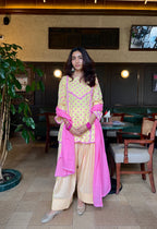 Noor Farshi set