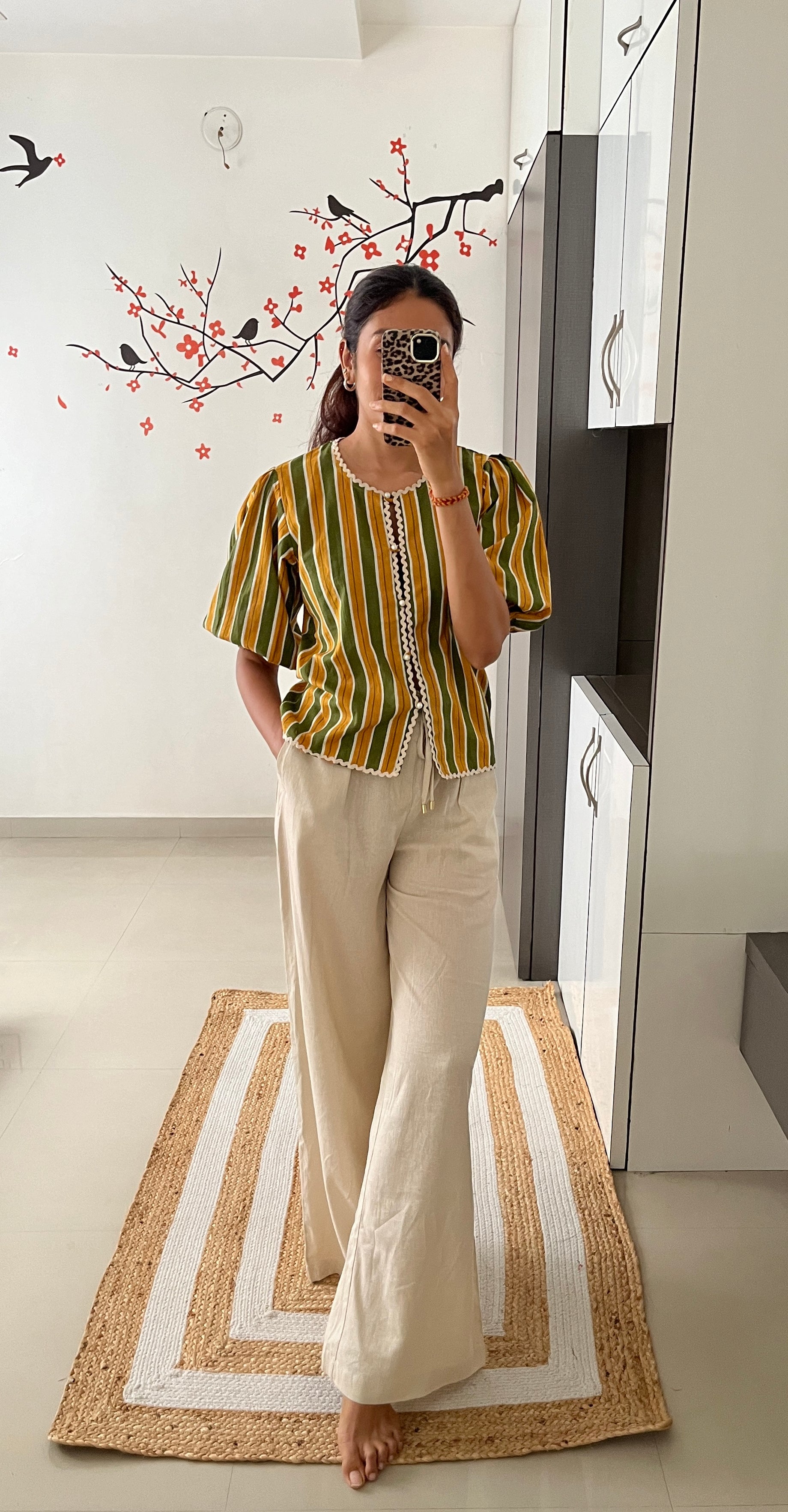 Gigi  Top