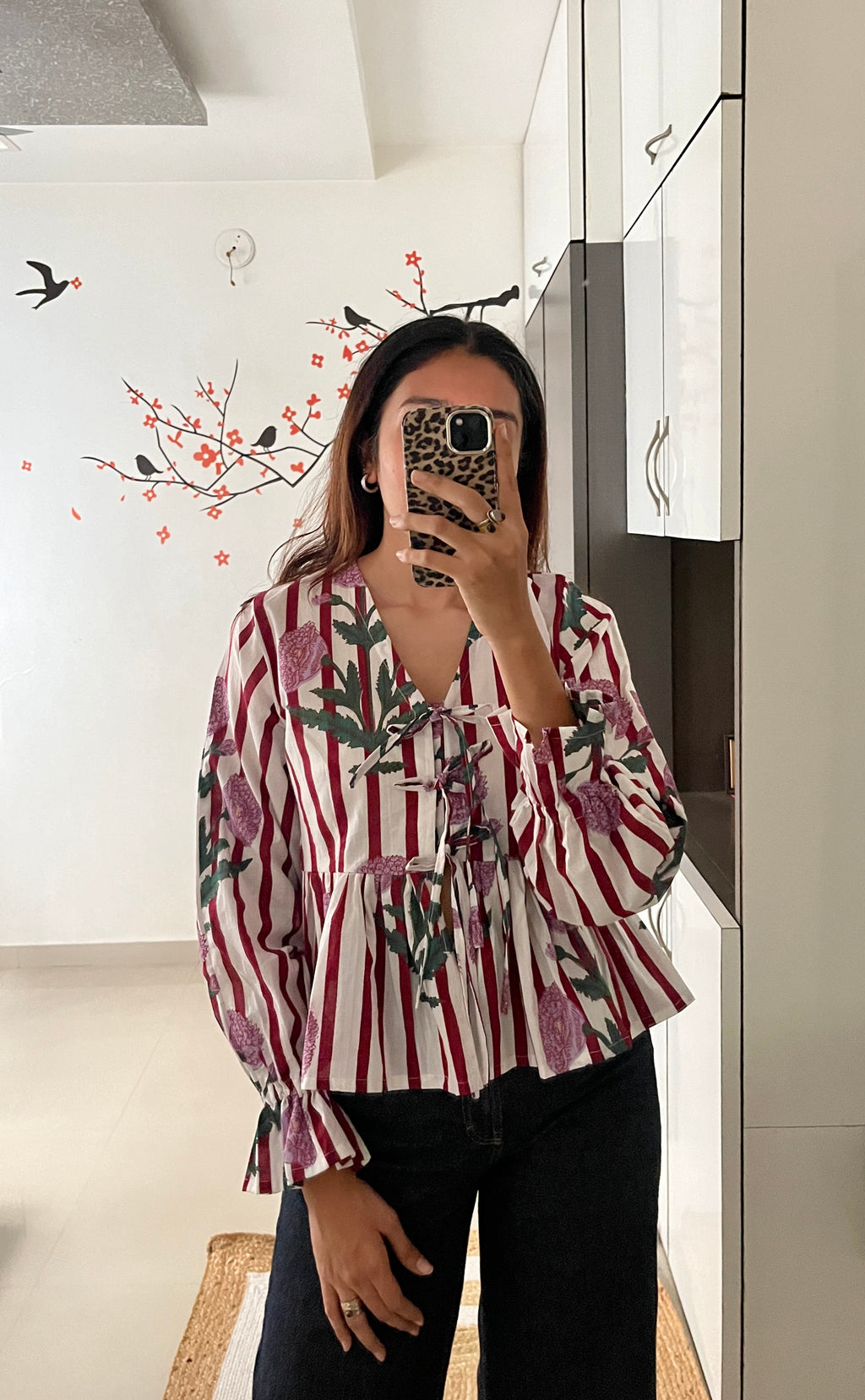 Tiya Top