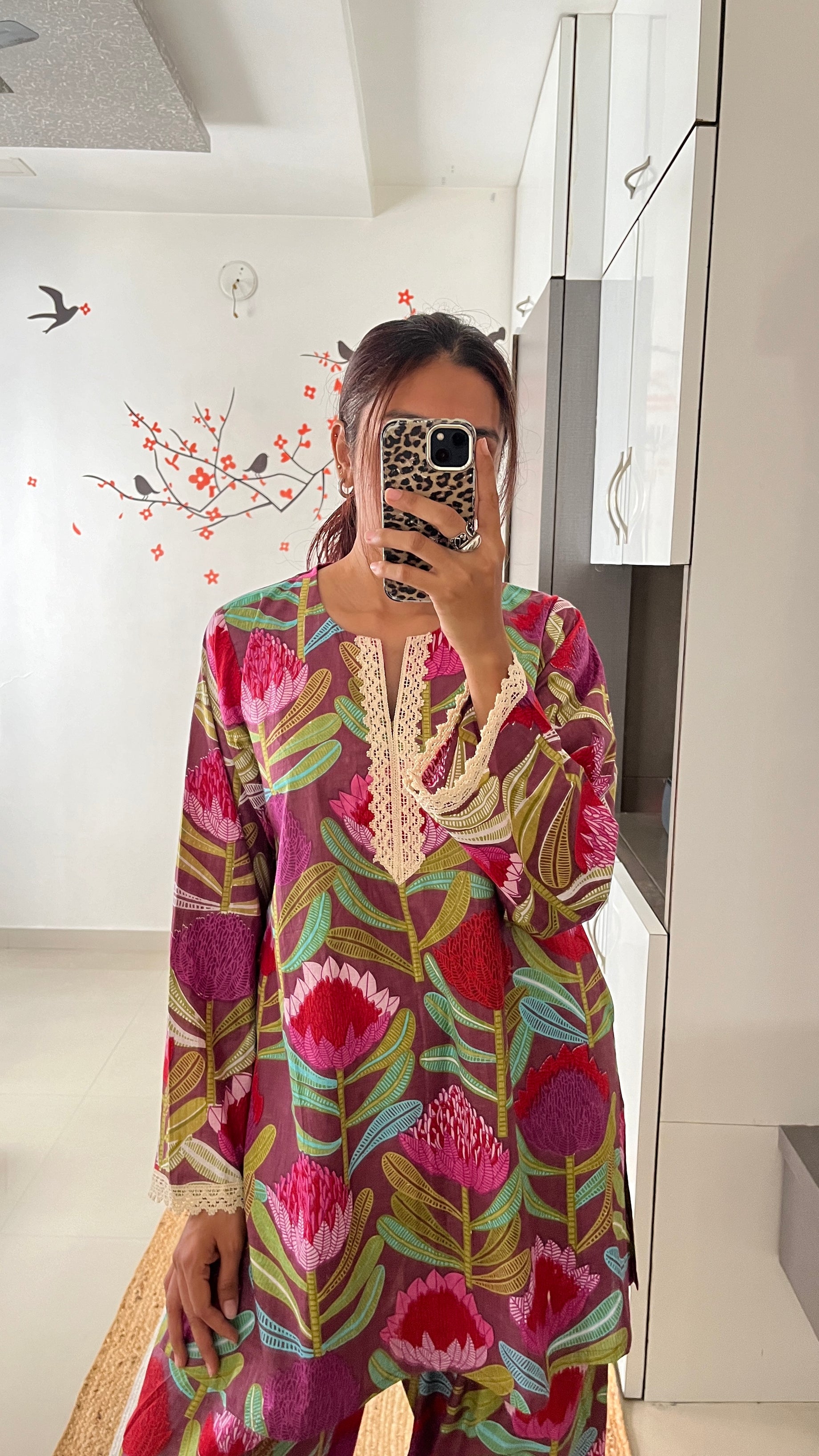 Wariya Farshi set