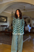 Yara Farshi set