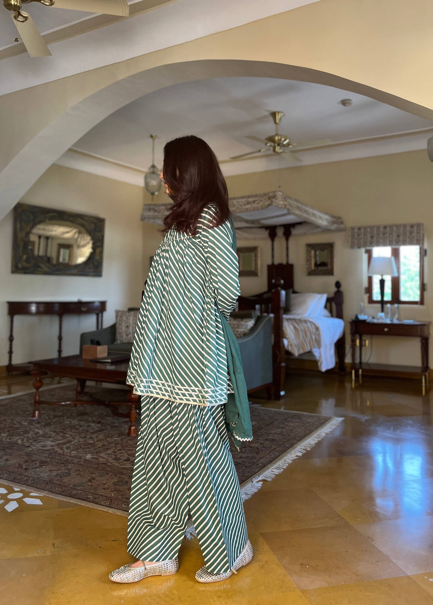 Lehriya Farshi set