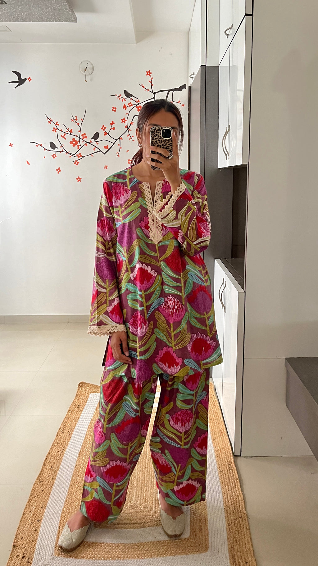 Wariya Farshi set