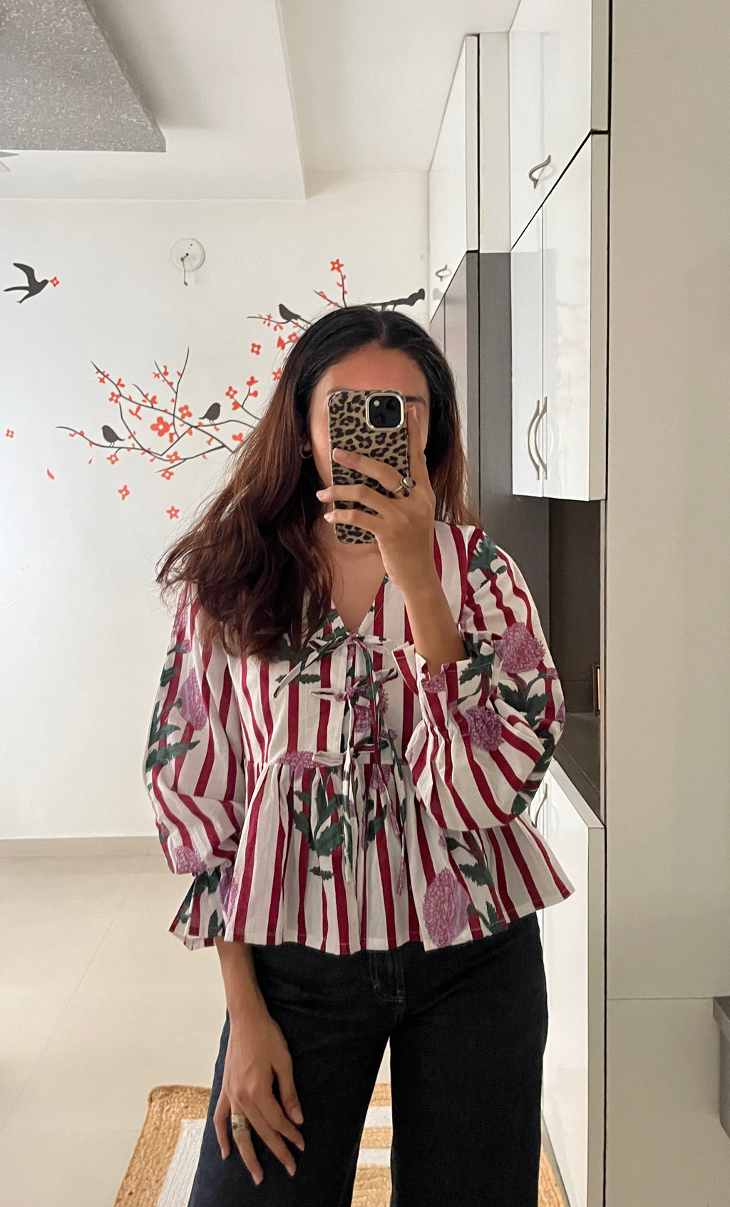 Tiya Top