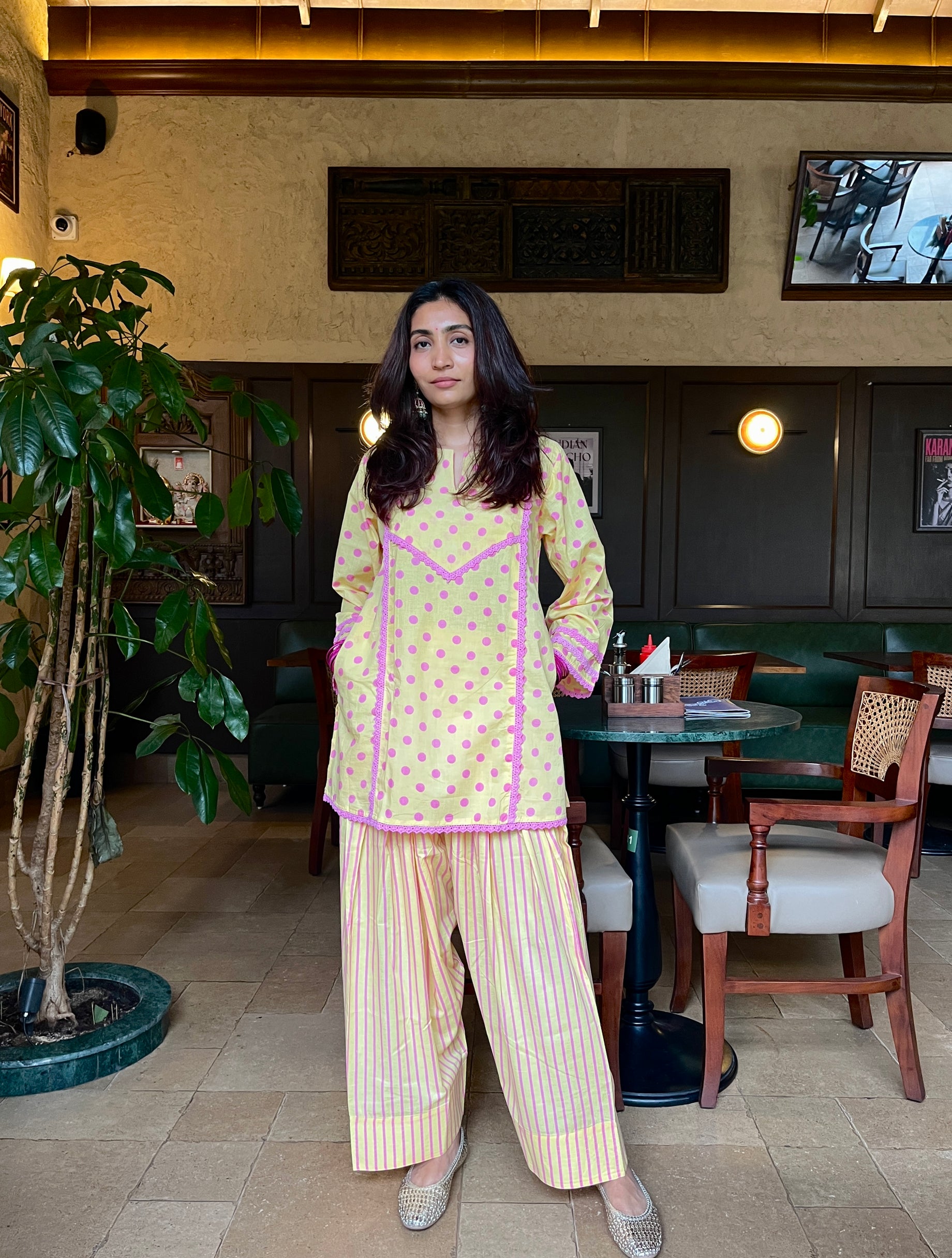 Noor Farshi set