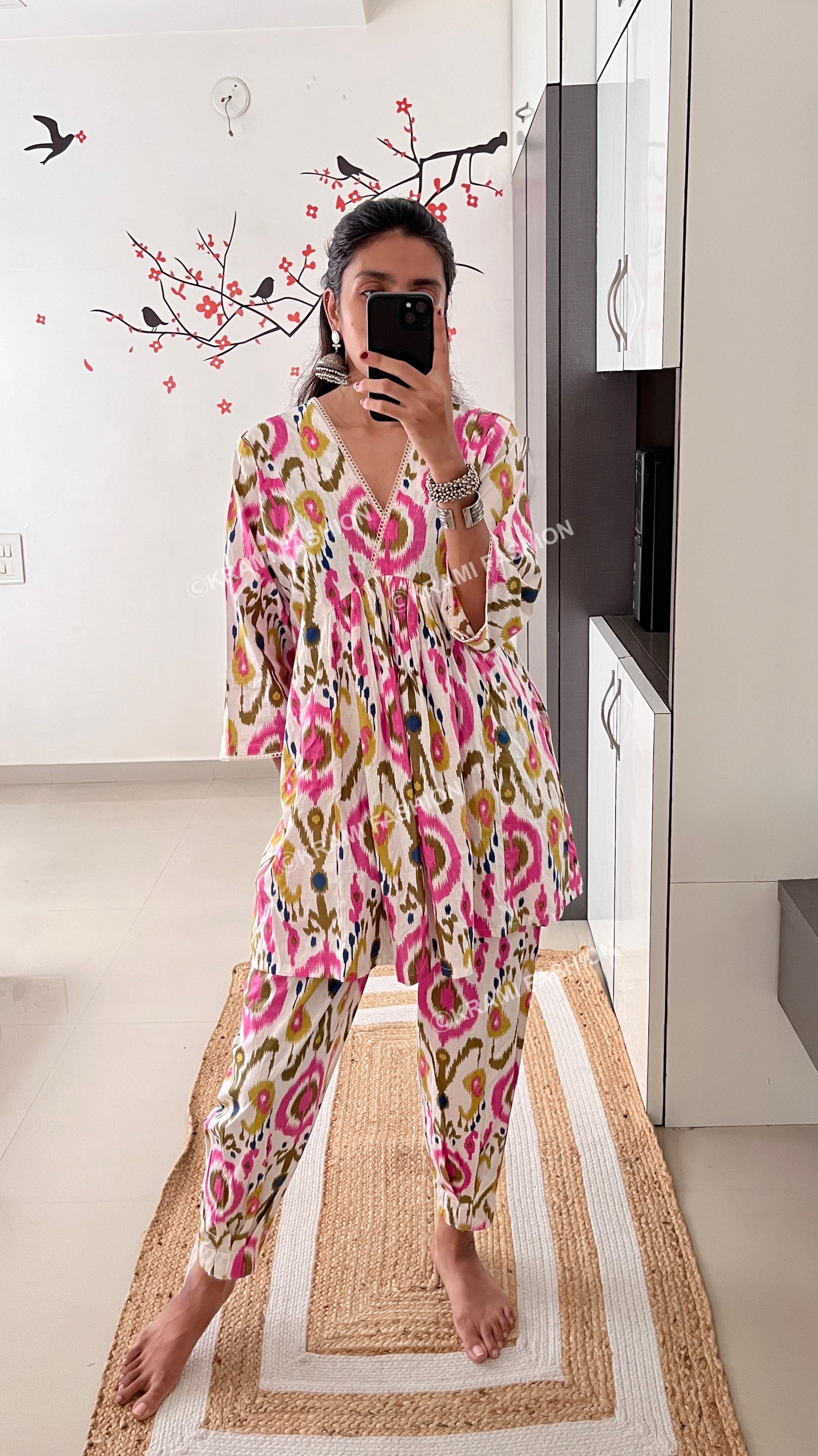 Safed ikat coord set