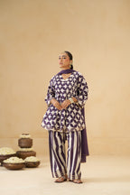 Jaamuni farshi set (pre booking - delivered before diwali)