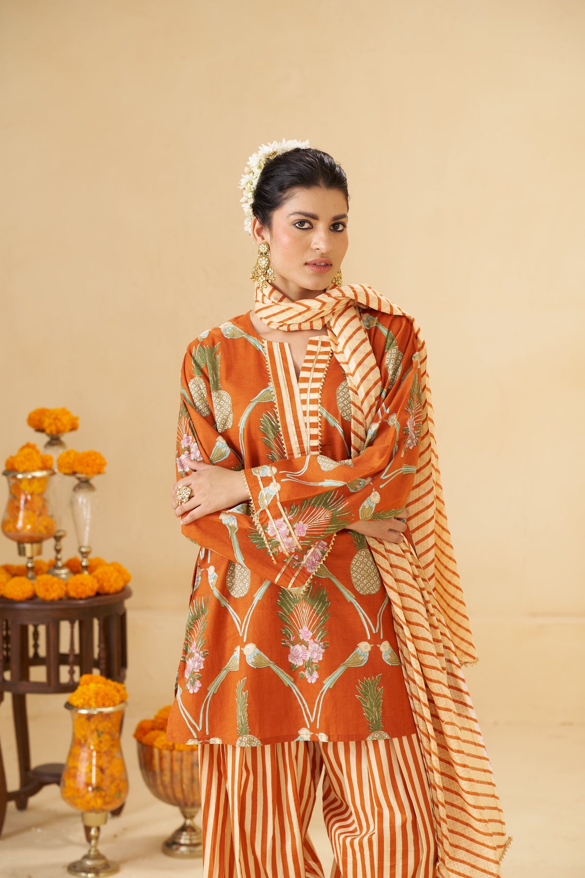 Nagmaa suit set (pre booking - delivered before diwali)