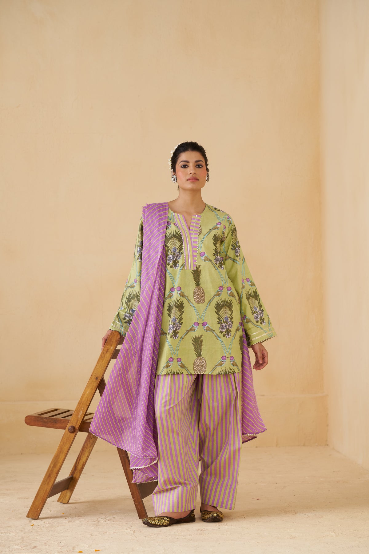 Suman farshi set (pre booking - delivered before diwali)