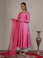 Gulabi Bandhani Kurta with Organza Duppata