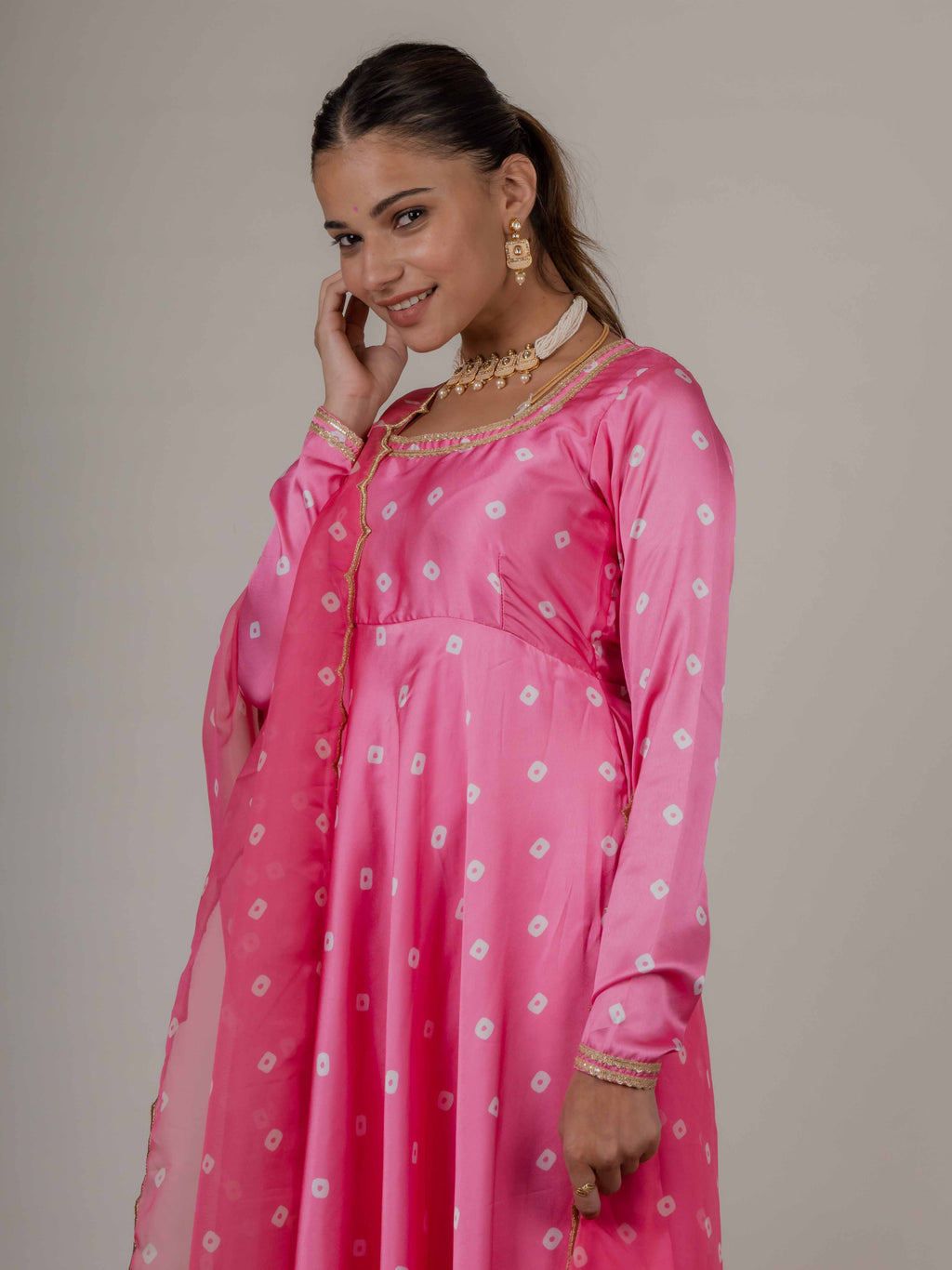 Gulabi Bandhani Kurta with Organza Duppata